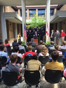 Photo of Huntsville Police Department Receiving Model Agency Award