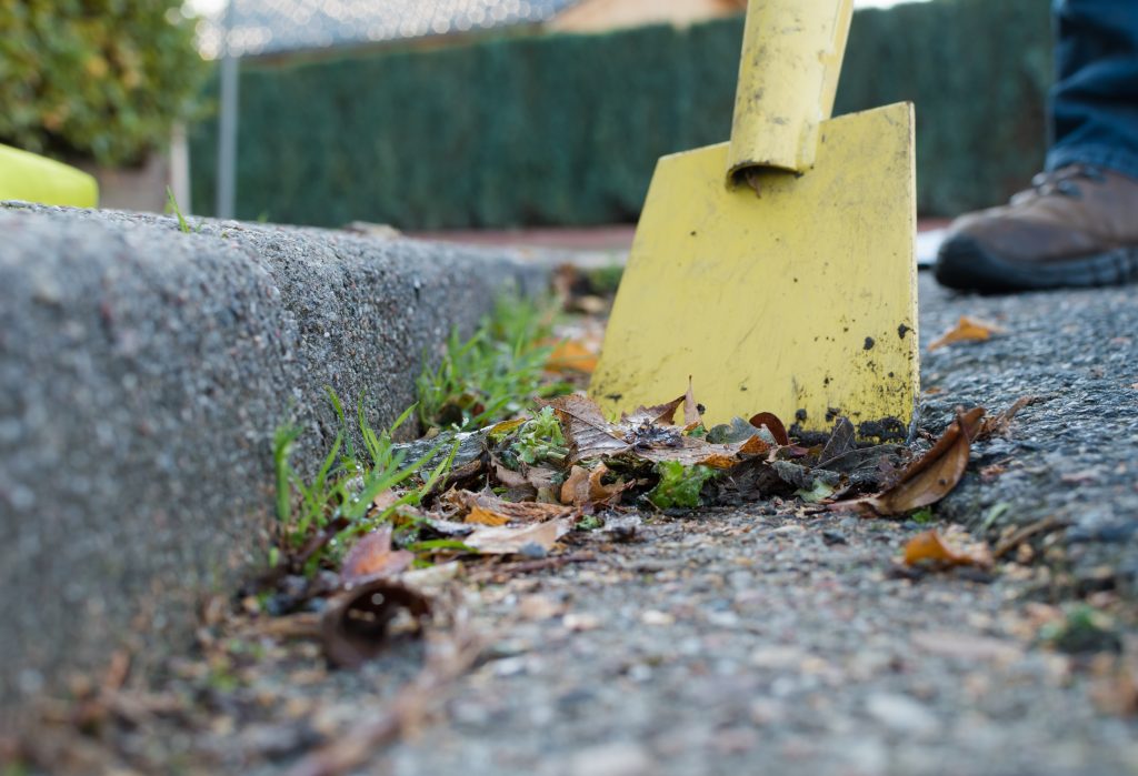 Fall Cleanup: Keeping curbs, gutters free of leaves and debris
