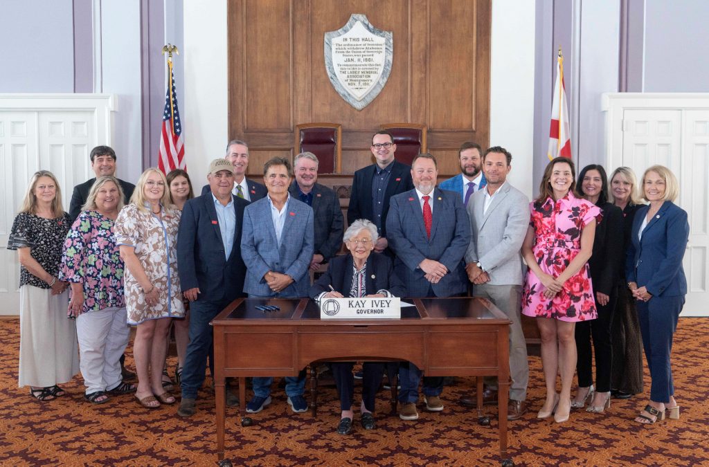 SB 177 Signing_Huntsville Music Office