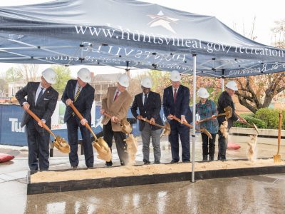 Click to view History in the making: Constructing a new City Hall, expanding Big Spring Park