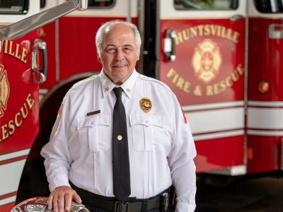 Click to view Huntsville Fire & Rescue’s Mac McFarlen to receive ‘Career Fire Chief of the Year’ award