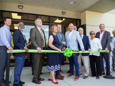 Click to view Mayor Battle, City of Huntsville open new recreation center in John Hunt Park