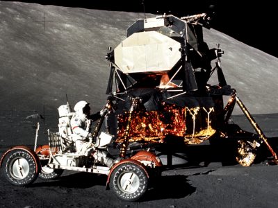 Click to view Lunar Rover Walk: Mayor Battle to escort Lunar Rover Replica from VBC to Courthouse Square July 19
