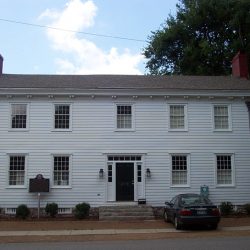 The Public Inn - Image 2